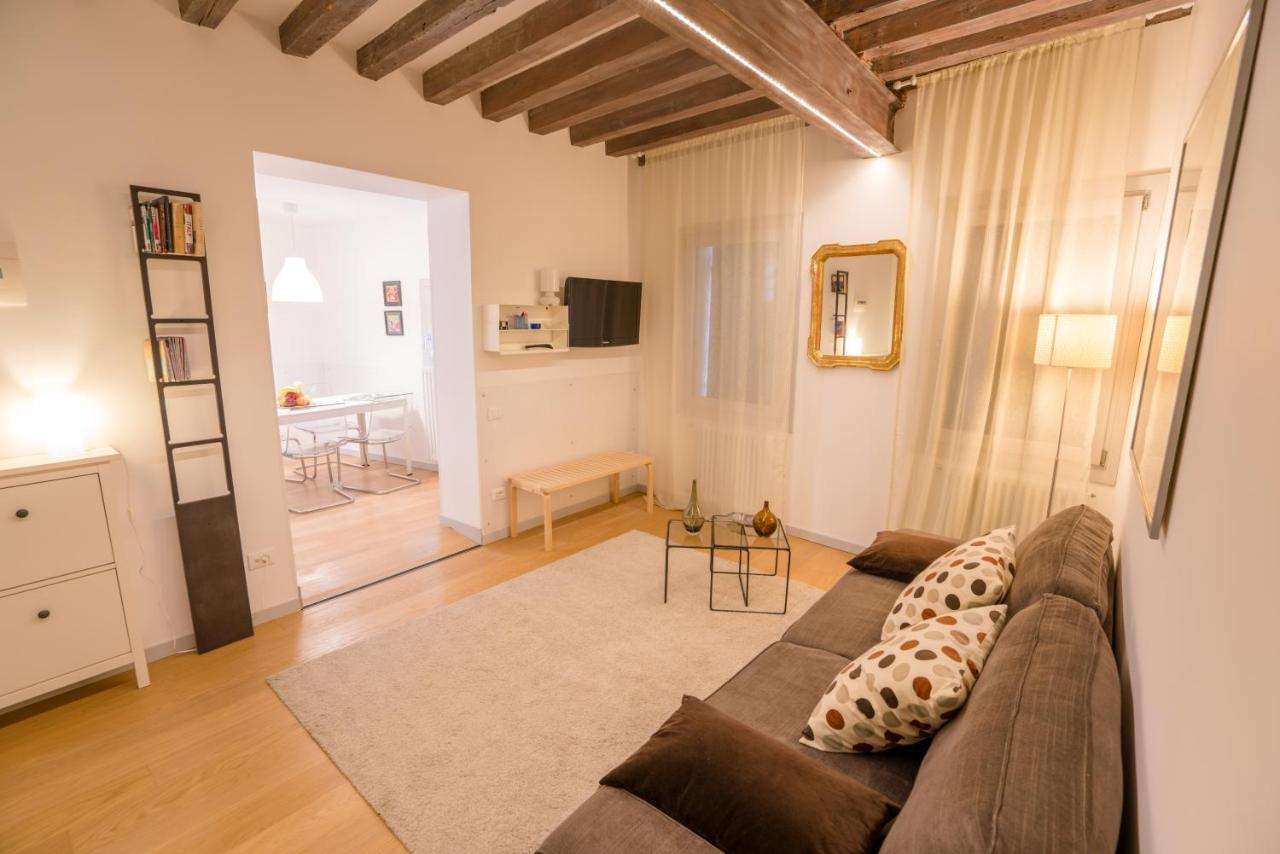 Appartement Specchieri *