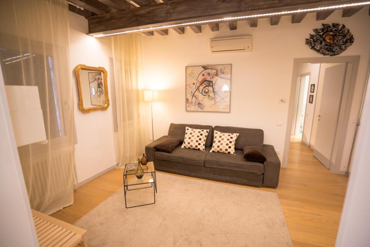 Appartement Specchieri *